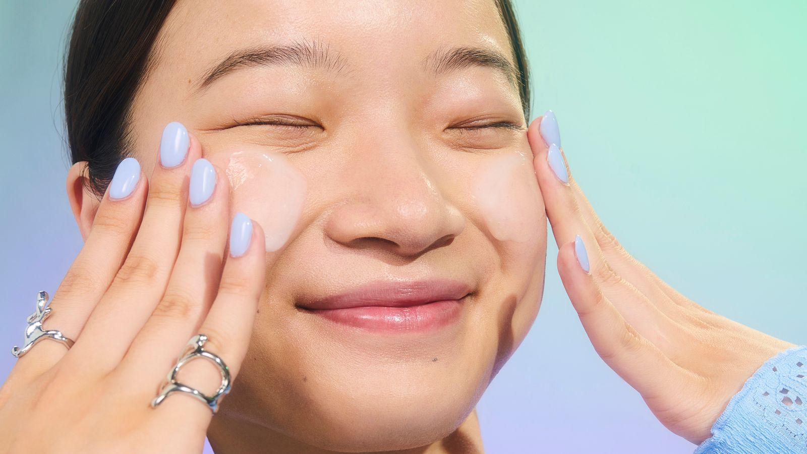 14 Best Face Washes and Cleansers for Acne, According to Experts